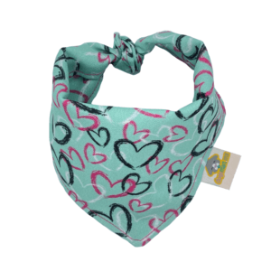 Bandana (paliacate) para perro Mod. Corazones Menta